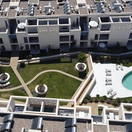 アパート Luxury 2br Retreat With Pool & Sunset Garden